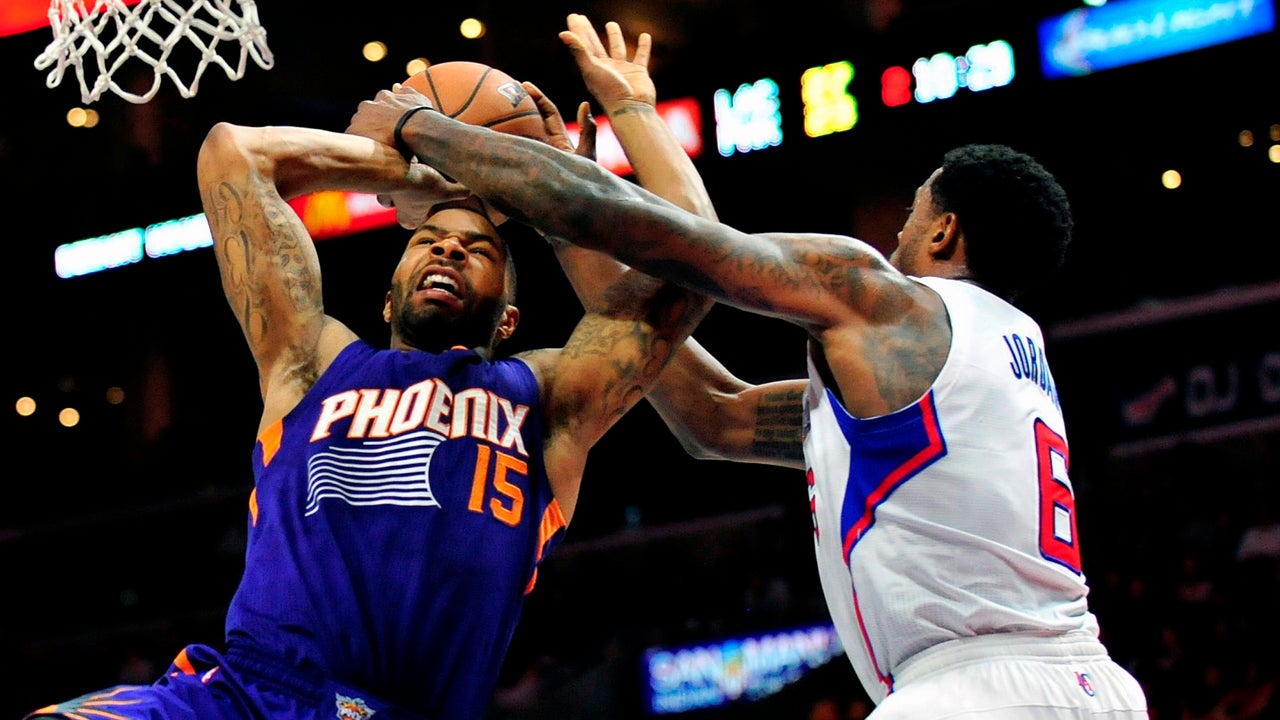 Third-quarter collapse dooms Suns